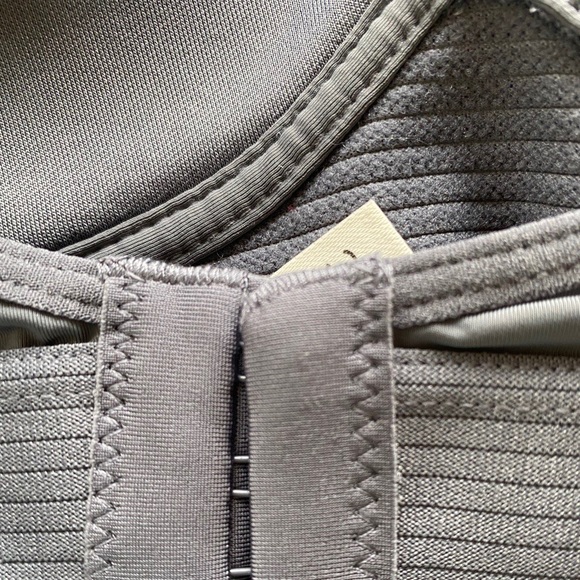 Lively Womens The Flex No Wire Bra Bralette Lounge Convertible Multiway Gray 38C - Picture 4 of 6